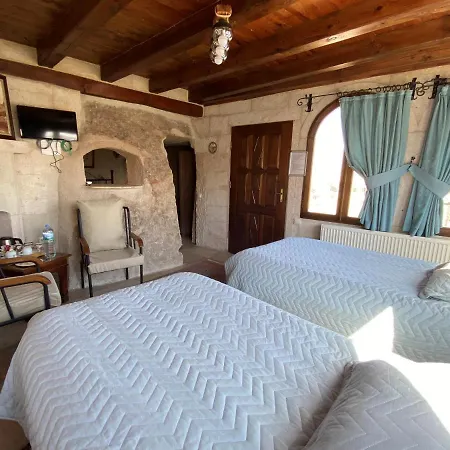 Turquaz Cave מלון 2*