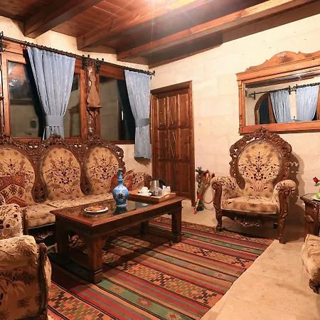 מלון Turquaz Cave 2*