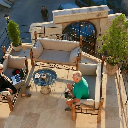 מלון Turquaz Cave 2*