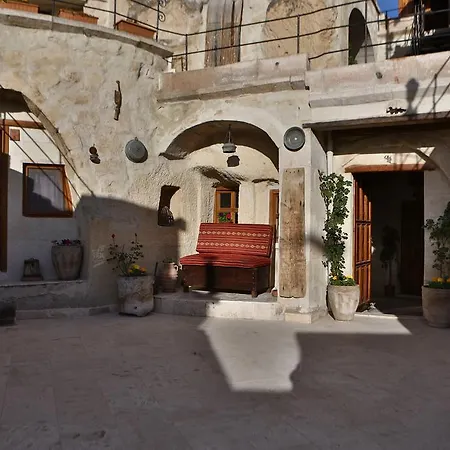 Turquaz Cave Отель 2*