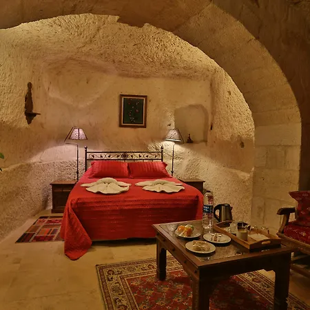 Turquaz Cave Szálloda 2*