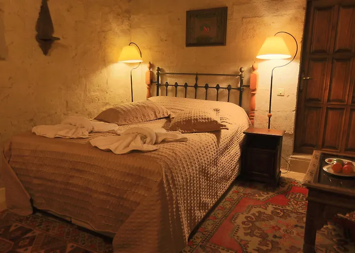 מלון Turquaz Cave 2*