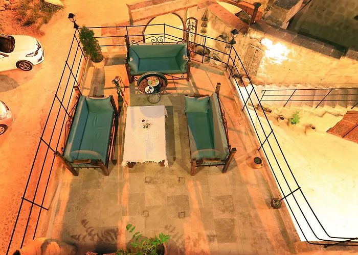 Turquaz Cave מלון 2*