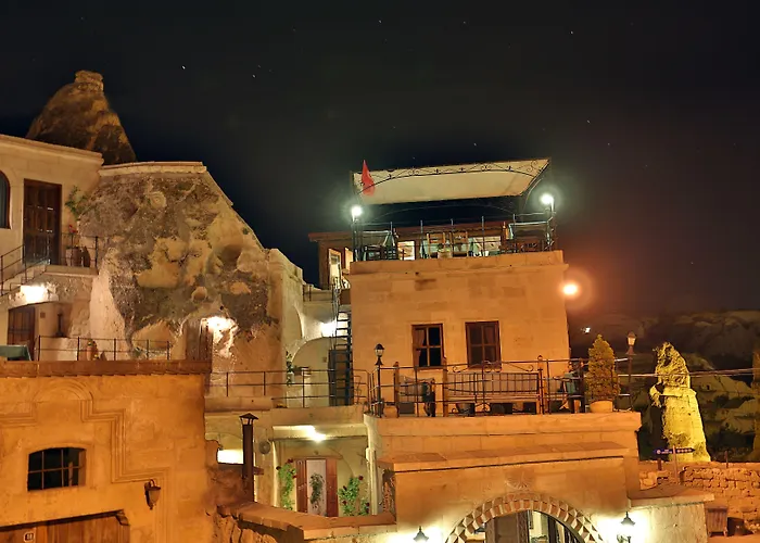 Turquaz Cave מלון 2*