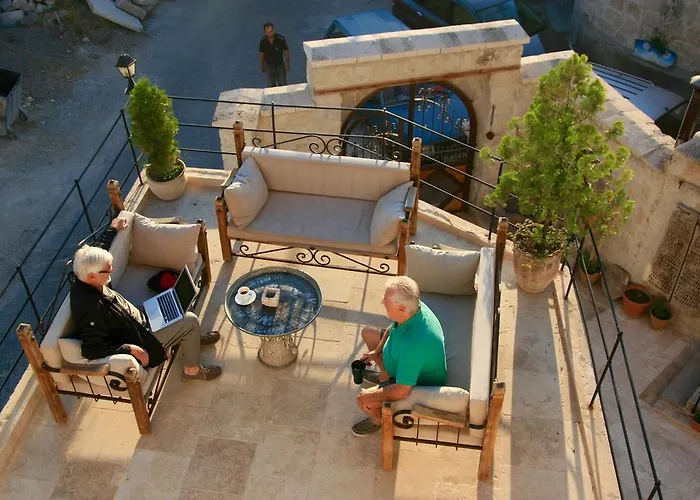 מלון Turquaz Cave 2*