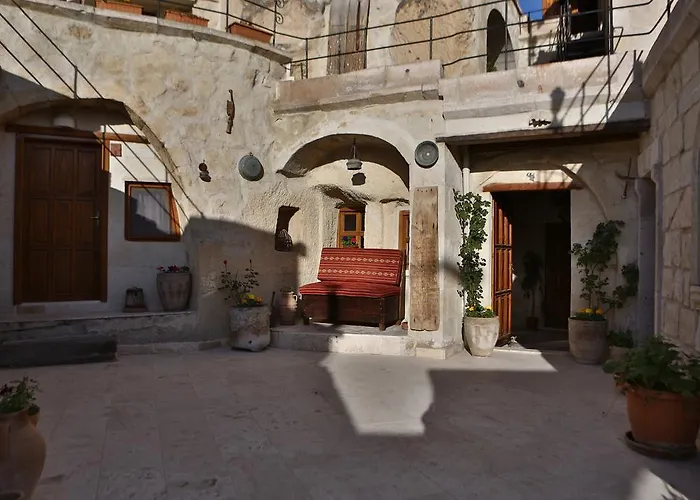 Turquaz Cave Szálloda 2*